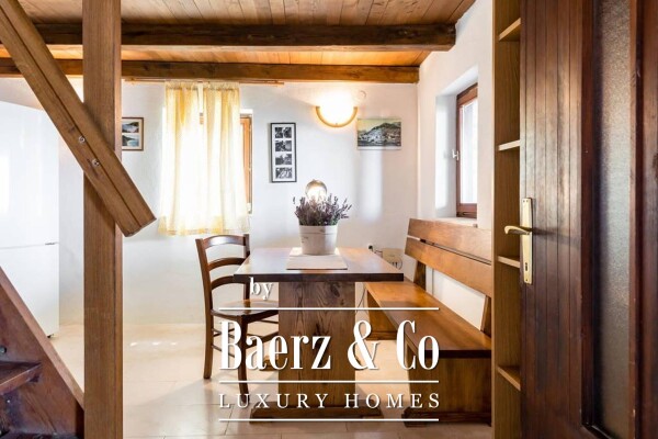 photo 5 Brač, Murvica, stone house with five residential units and sea view