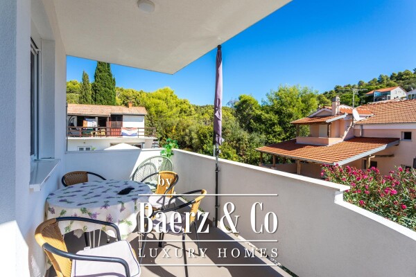 photo 15 Čiovo, Okrug Gornji, furnished house with four apartments and outdoor kitchen, 3rd row from the sea