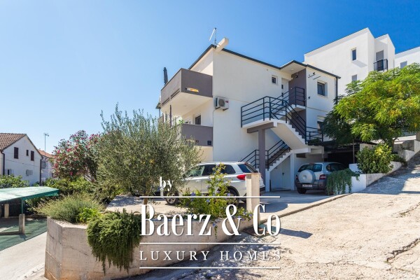 photo 35 Čiovo, Okrug Gornji, furnished house with four apartments and outdoor kitchen, 3rd row from the sea