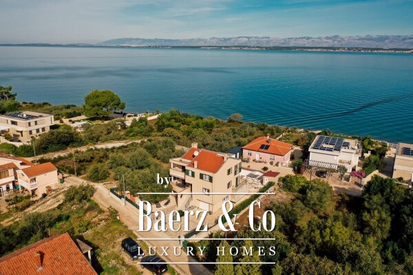 photo 4 Island of Ugljan, Sutomišćica, house with swimming pool and sea view