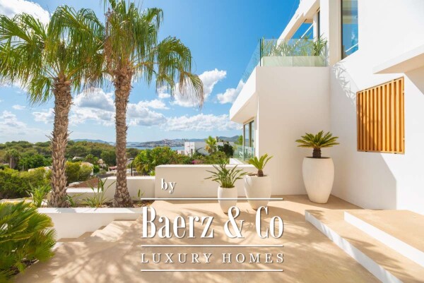 photo 1 Beautiful luxury home in Cap Martinet, Cap Martinet