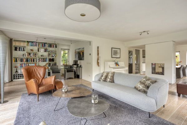 photo 15 Van de Veldelaan 958