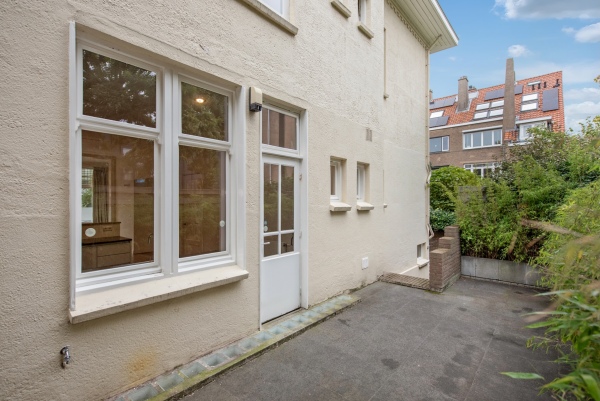 photo 27 Van Dorpstraat 4