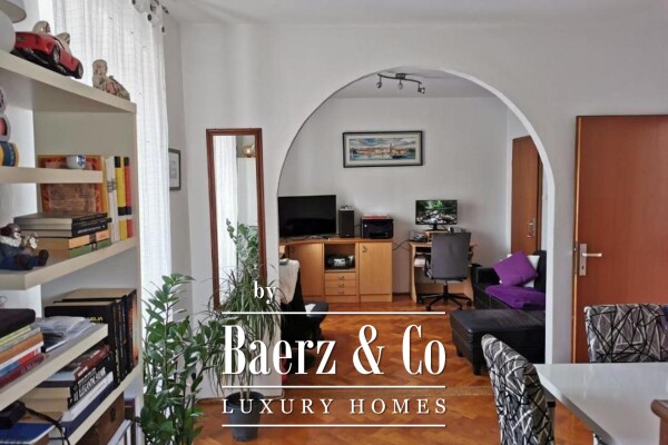 photo 4 Krk, 200 m² house with a garden