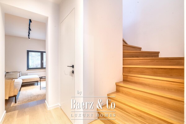 photo 5 Zagreb, Šestinski dol, newly renovated modern house 179 m2