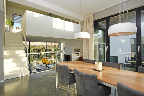 photo 12 Glaskloksingel 59