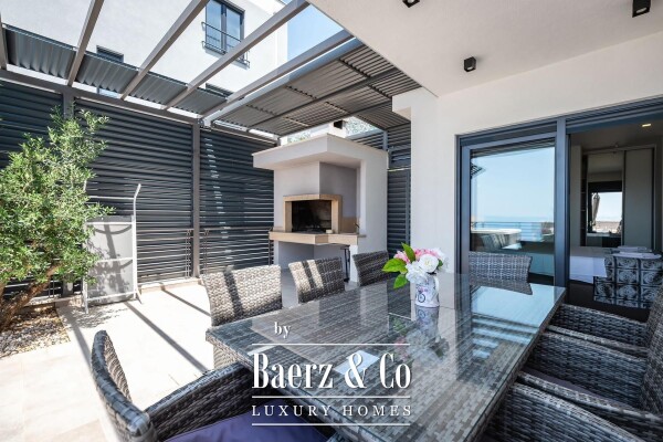 photo 12 Makarska, a beautiful villa with a pool, jacuzzi, and panoramic sea view