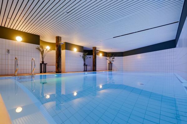 photo 3 Leonard Springerhof 4