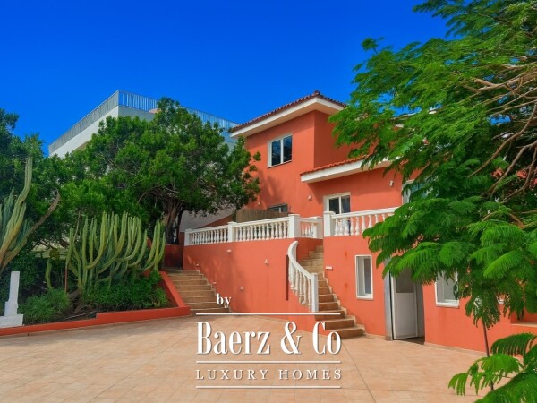 photo 44 Large villa by the sea in Candelaria