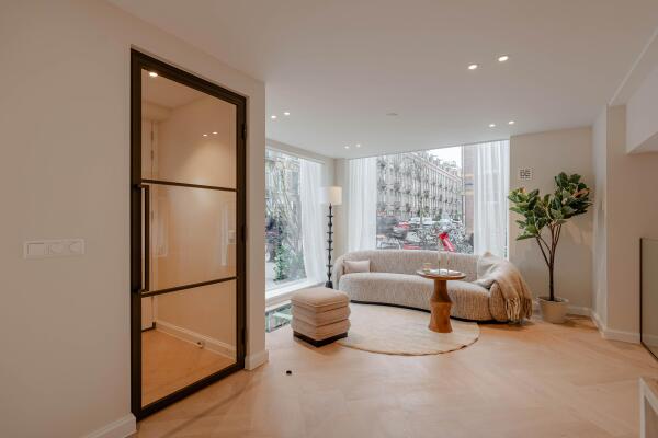 photo 5 Eerste Helmersstraat 34