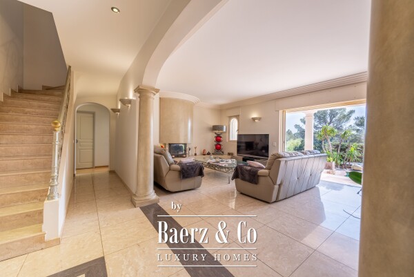 photo 40 For Sale : 6-bedroom villa with infinity pool - Secure private estate - Saint-Raphaël, near golf courses, sea view