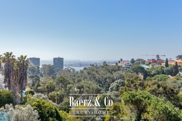 photo 3 Beautiful luxury home in Cascais e Estoril, Monte Estoril