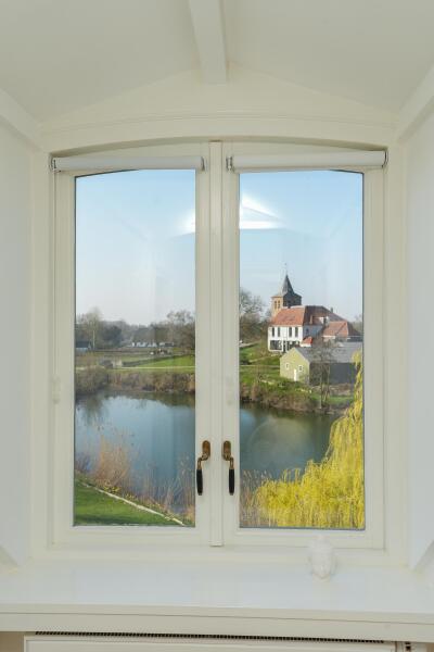 photo 19 Hezelstraat 17