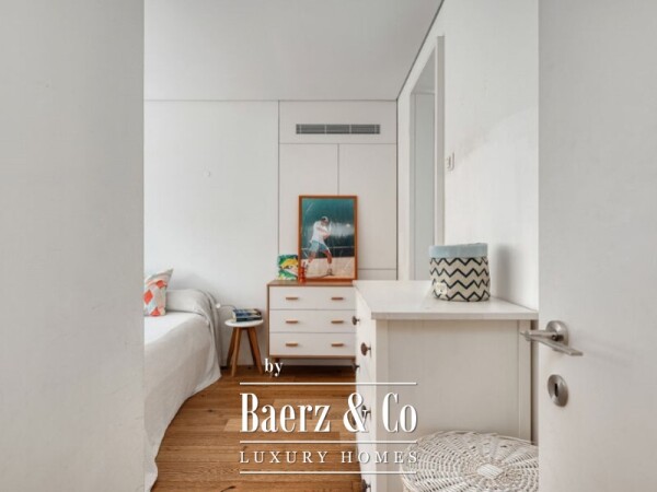 photo 16 Modern Two Bedroom Apartment with Elevator, Garage and Storage Room in Estrela, Lisbon