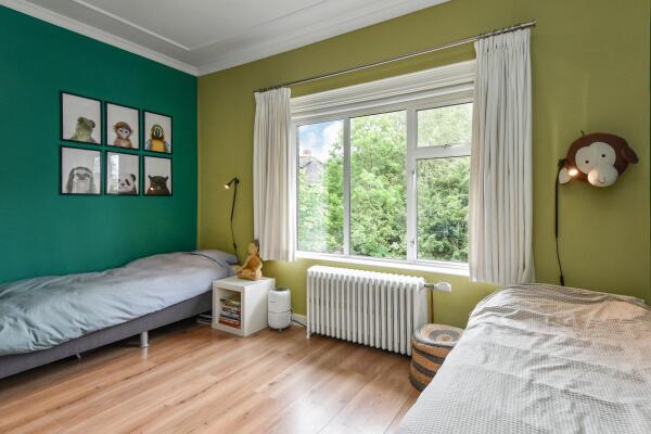 photo 33 Van Bommellaan 16