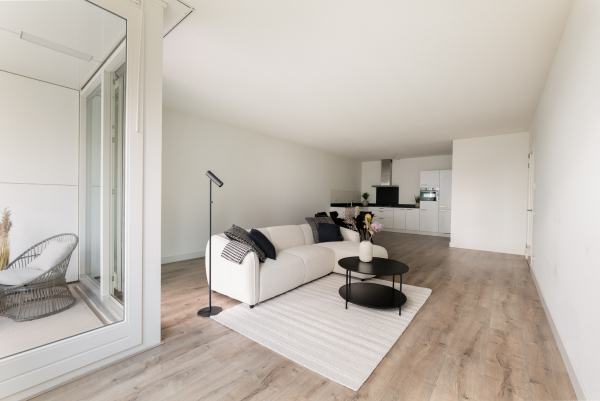 photo 9 Hammarbystraat 20