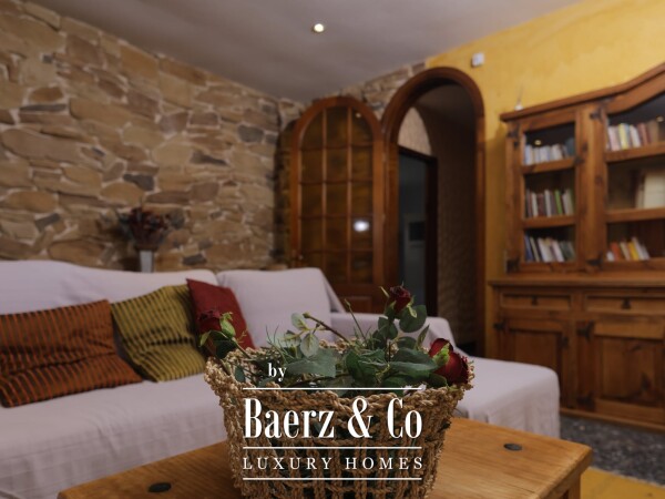 photo 32 Exclusive country house with an indoor swimming pool in La Esperanza
