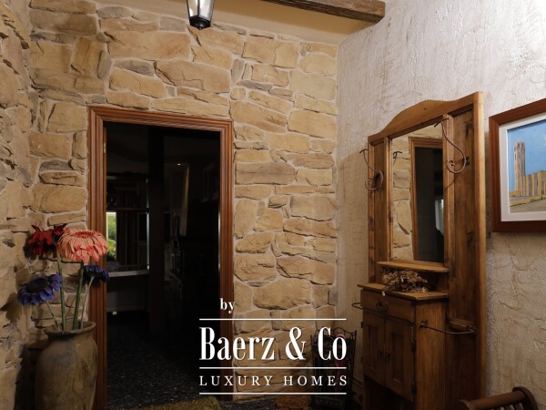 photo 41 Exclusive country house with an indoor swimming pool in La Esperanza