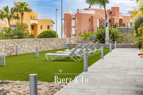 photo 17 Luxury penthouse duplex in La Caleta, Tenerife