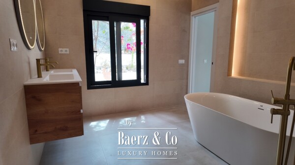 photo 20 Beautiful luxury home in Albir