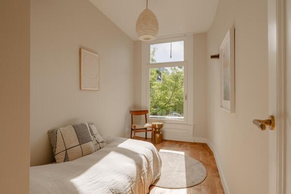 photo 27 Van Breestraat 122 2